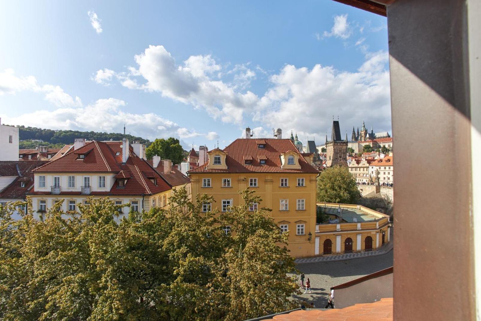 River View Residence By Charles Bridge Prague Extérieur photo